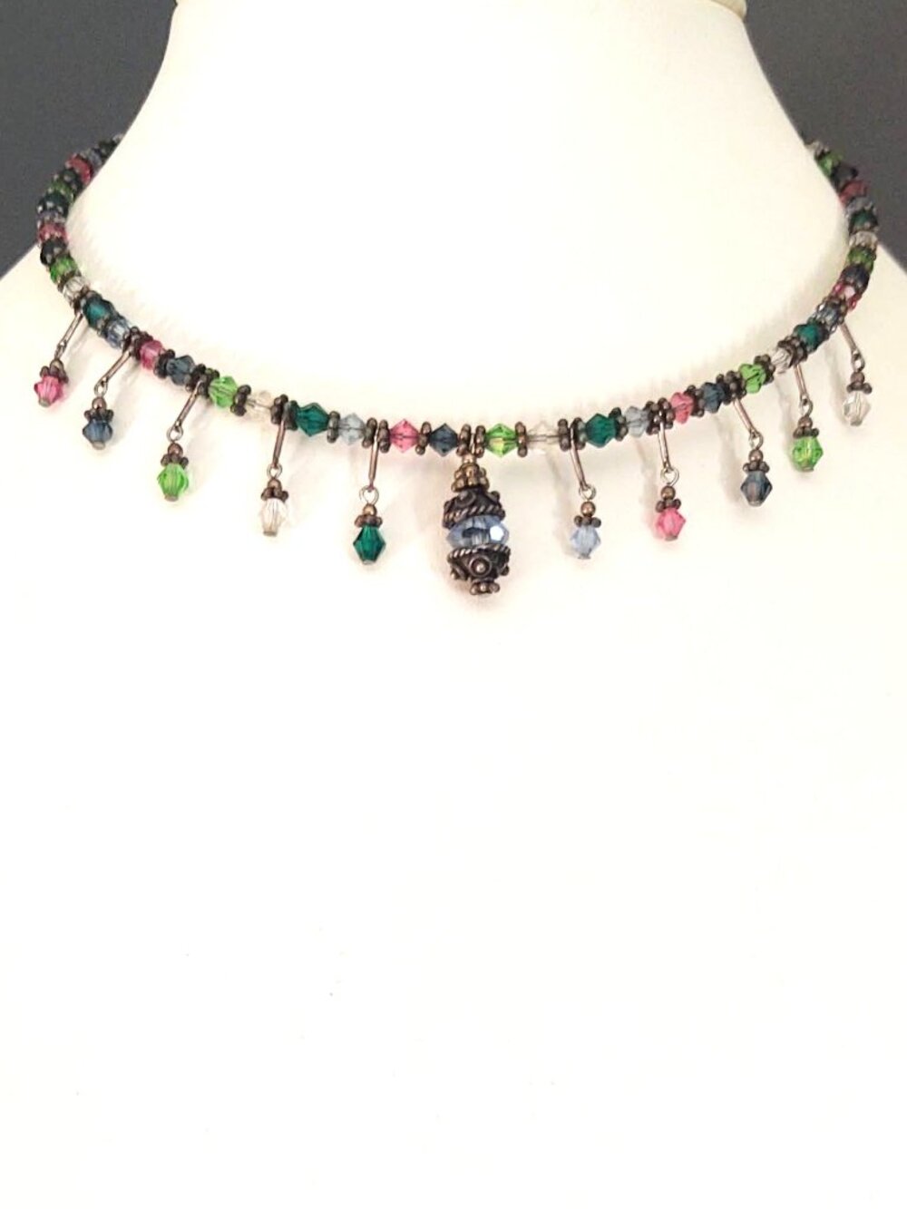 Multi color crystal choker with pendant center and hanging fringe